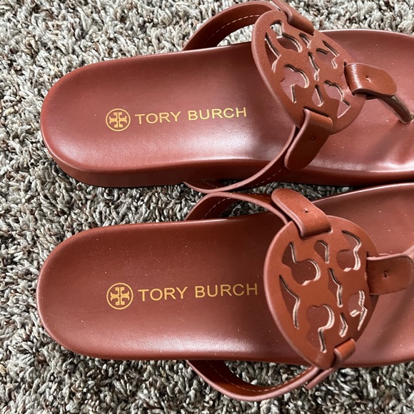 Sandals - Picture 3 of 3